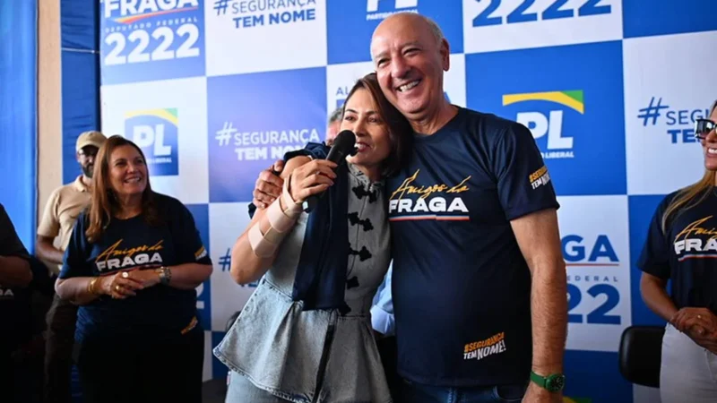Michelle declara respeito a Arruda mas nega ser seu candidato