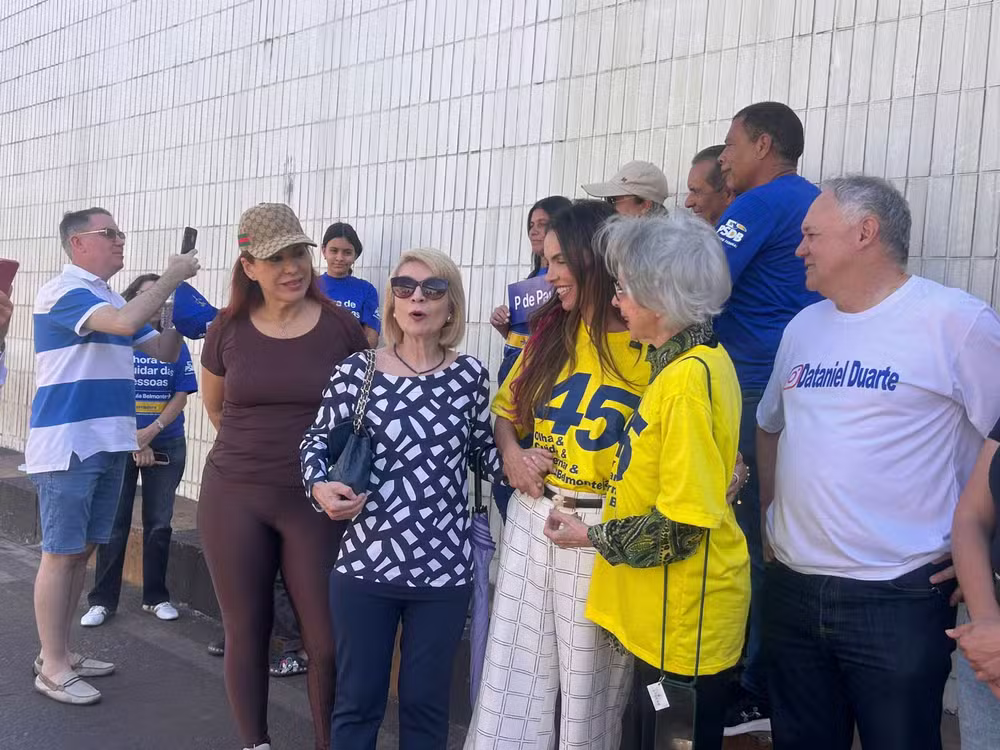 Paula Belmonte inicia corrida ao Palácio do Buriti na Asa Sul