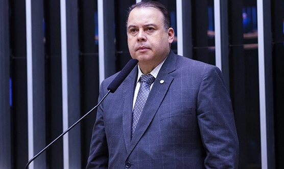 Júlio César Ribeiro é reeleito deputado federal no DF