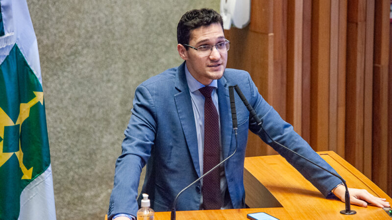 Joaquim Roriz Neto é reeleito deputado distrital no DF