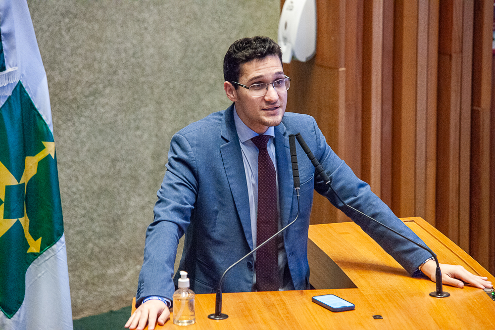 Joaquim Roriz Neto é reeleito deputado distrital no DF