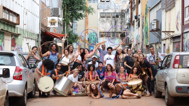 Escola Carnavalesca abre inscrições para aulas gratuitas em Brasília