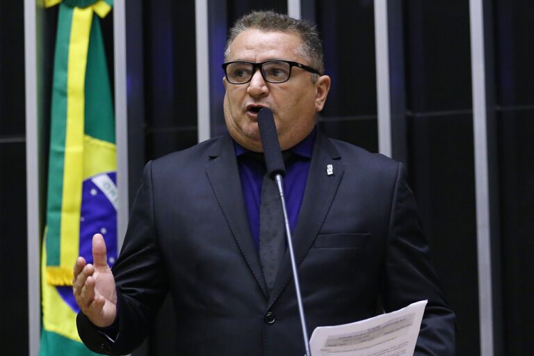 Reginaldo Veras garante novo mandato na Câmara dos Deputados
