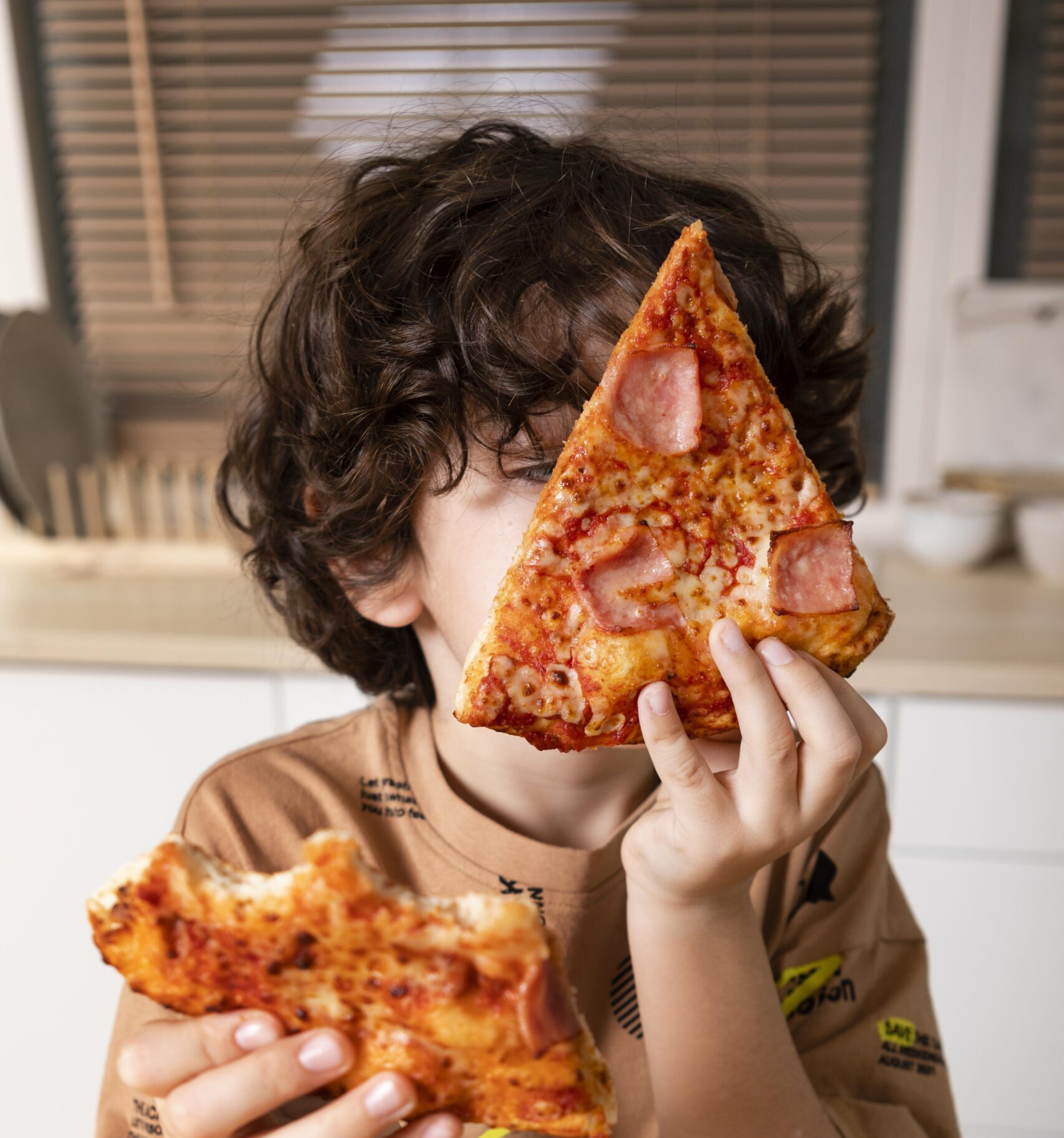 Don Romano oferece pizza grátis para crianças neste dia 12