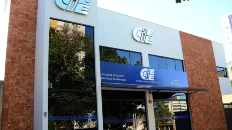 CIEE abre 820 vagas de estágio para estudantes no DF