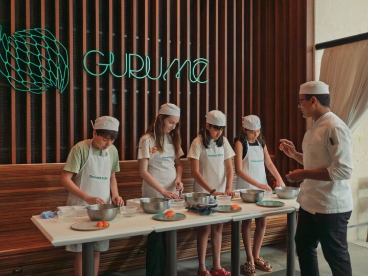 Gurumê apresenta projeto Kiddo com aula de sushi para pequenos