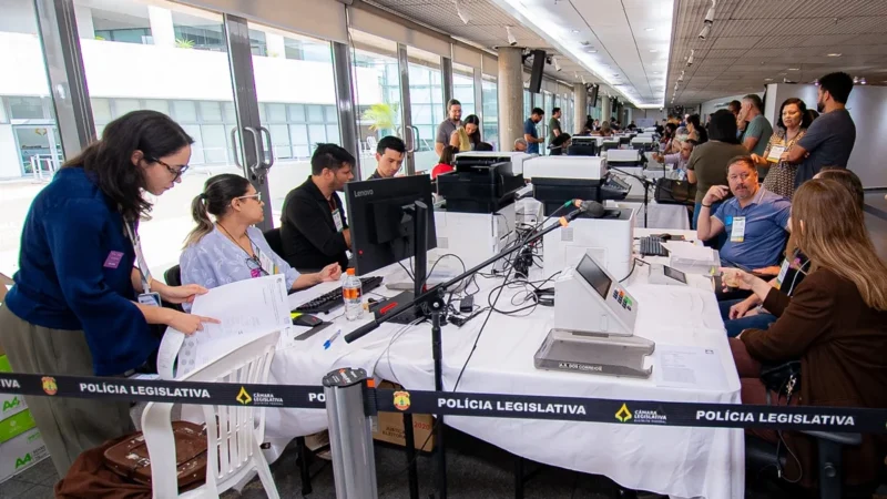 TRE-DF realiza simulado de teste das urnas na CLDF