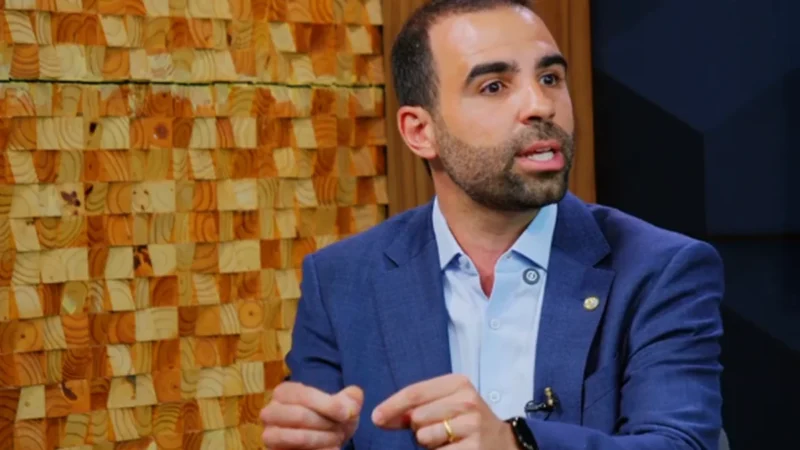 Deputado Thiago Manzoni acusa PT sobre gabinete de ódio